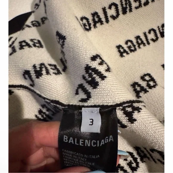 BALENCIAGA Logo Cardigan - Picture 9 of 9